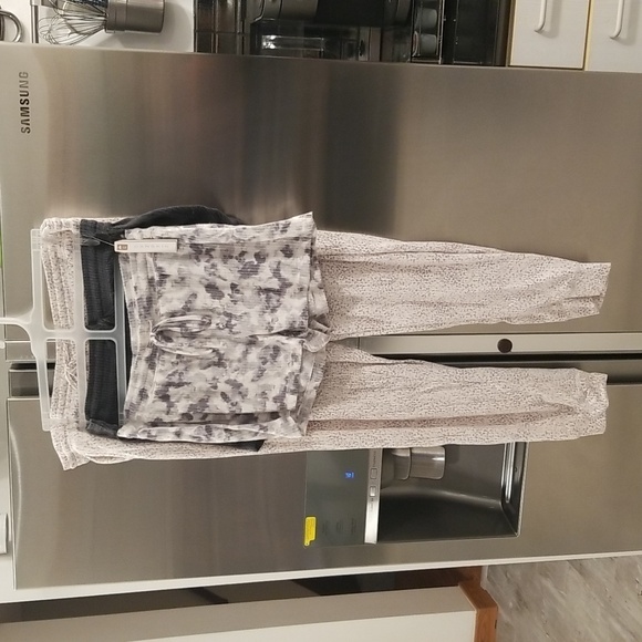 💕DANSKIN💕 Oh So Soft PJ Set (1 Jogger + 2 Shorts) ~ Large L NWT - Picture 1 of 10